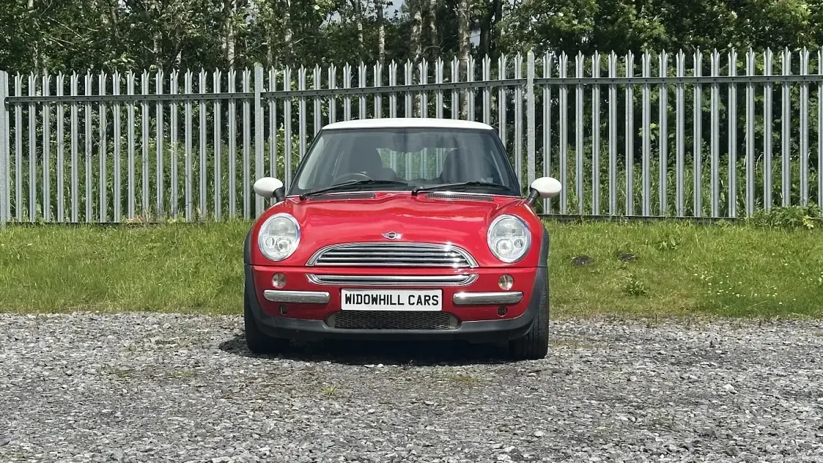 Used Mini Cooper Hatch 2003 Red Hatchback