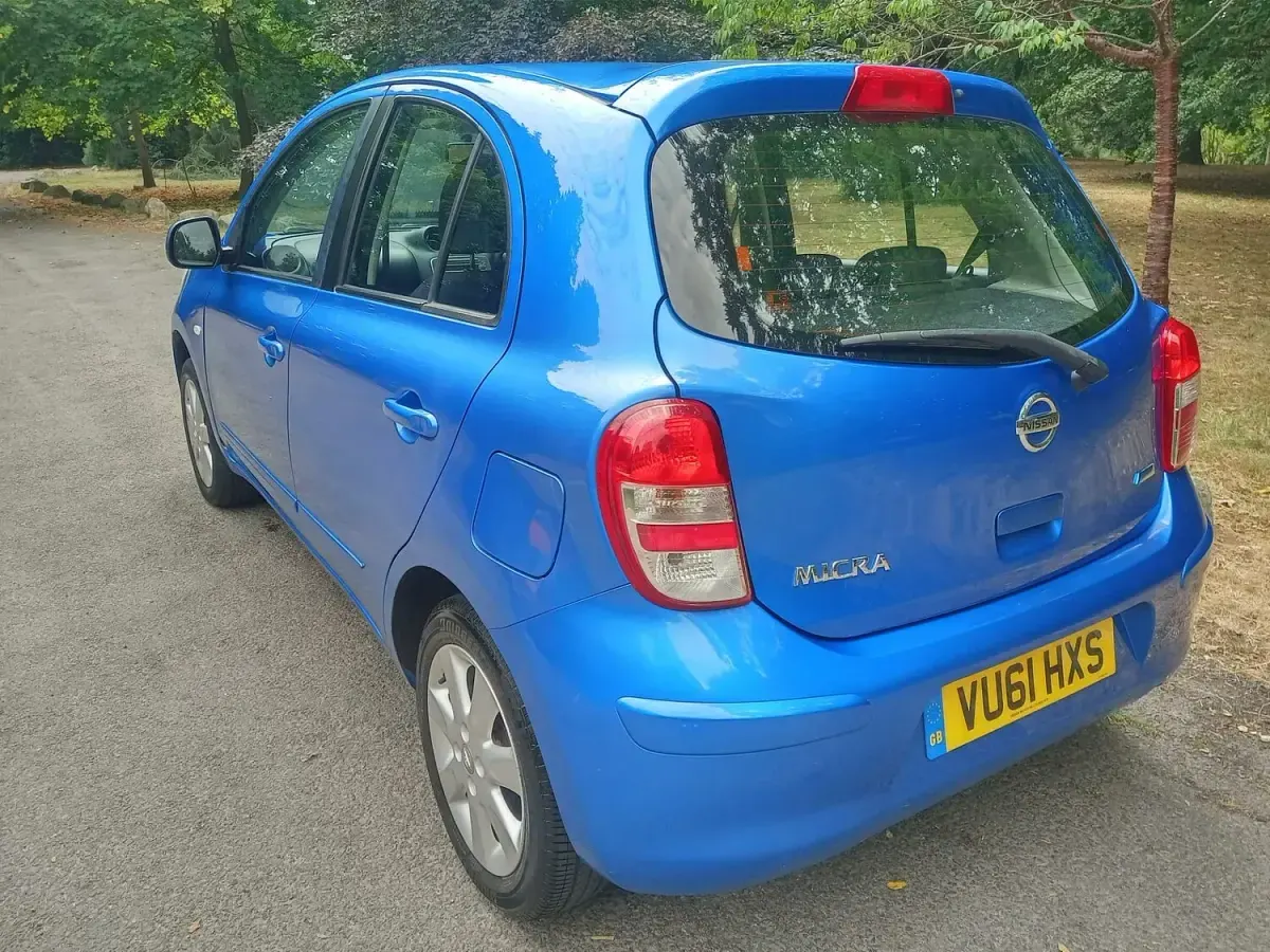 Used Nissan Micra Acenta 98 HP (72 kW) 2011 Blue Hatchback