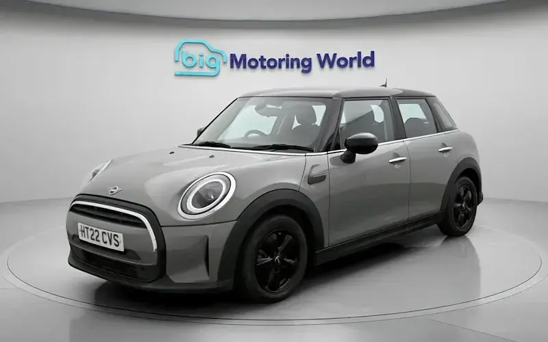 Used Mini Cooper Classic 136 HP (100 kW) 2022 Grey Hatchback