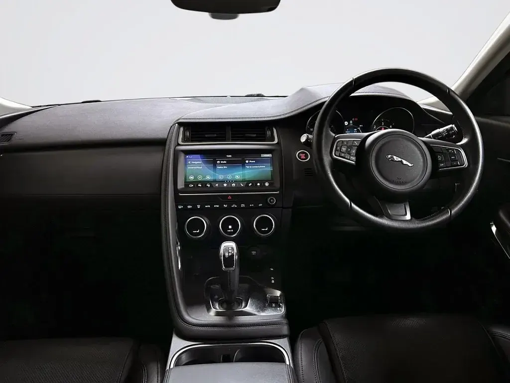 Used Jaguar E-Pace SE 150 HP (110 kW) 2020 Blue SUV