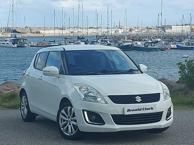 White Used 2016 Suzuki Swift SZ4 Hatchback | £6,998 (Fair price) - Image 1/4