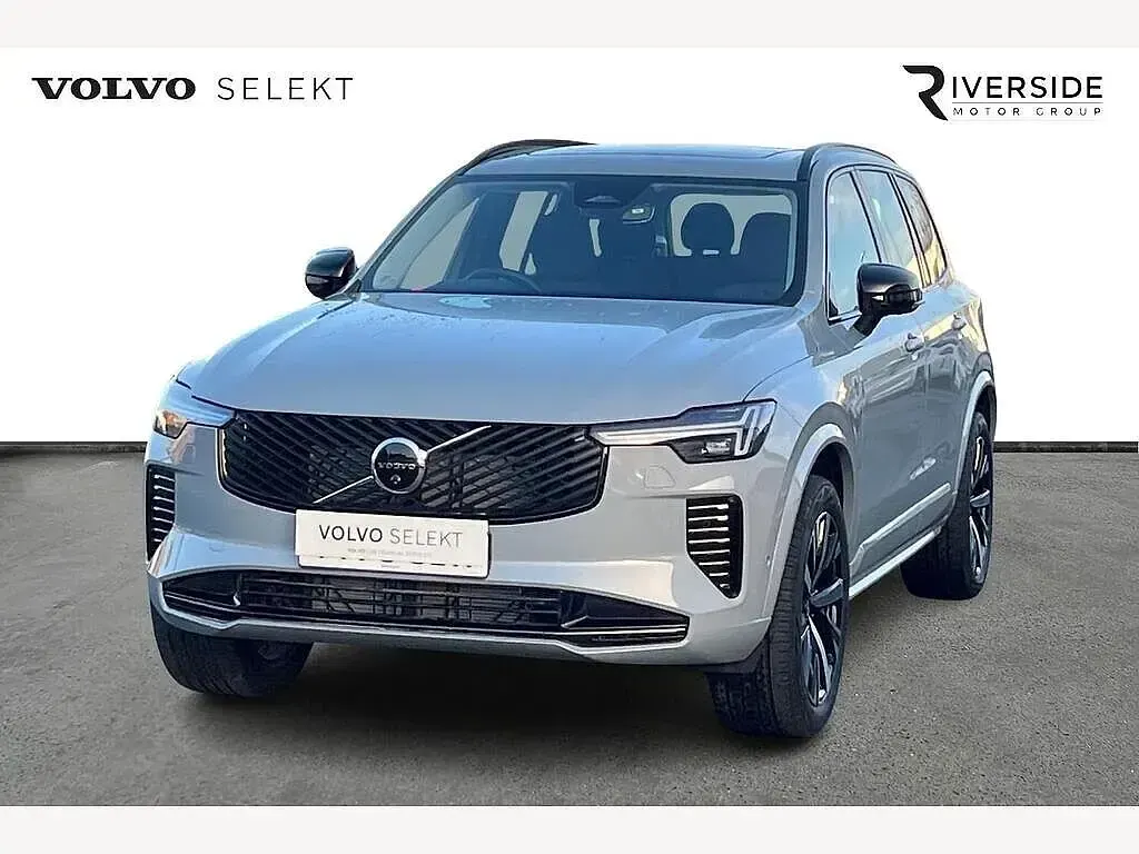 New Volvo XC90 Plus 455 HP (334 kW) 2025 Black SUV