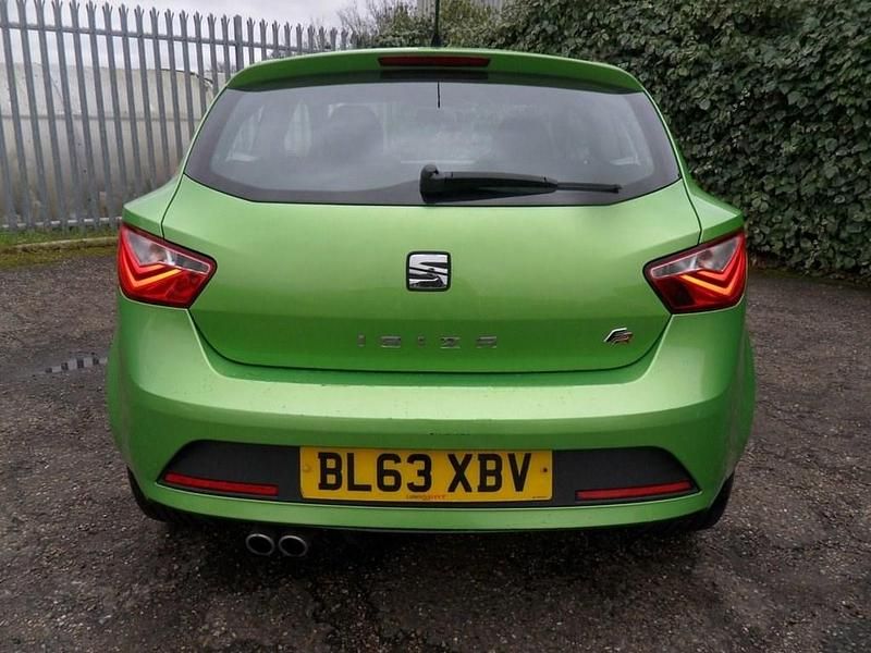 Used Seat Ibiza FR 105 HP (77 kW) 2014 Green Hatchback