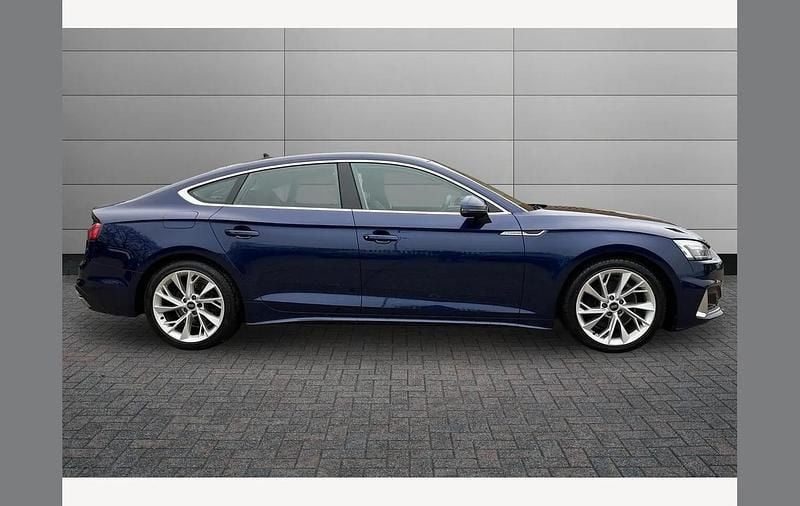 Used Audi A5 Sportback Sport 150 HP (110 kW) 2023 Blue Hatchback