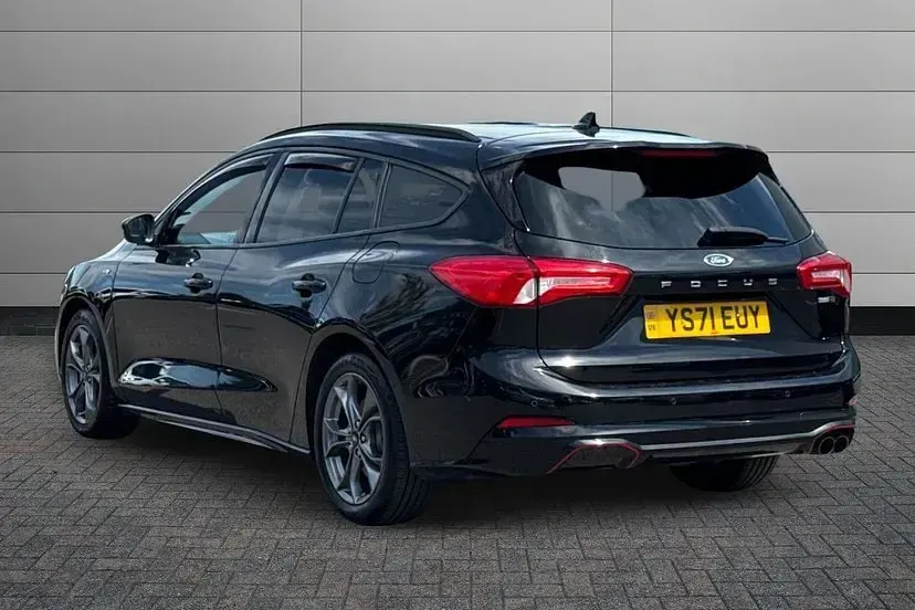 Used Ford Focus ST-Line 153 HP (112 kW) 2021 Agate black Estate