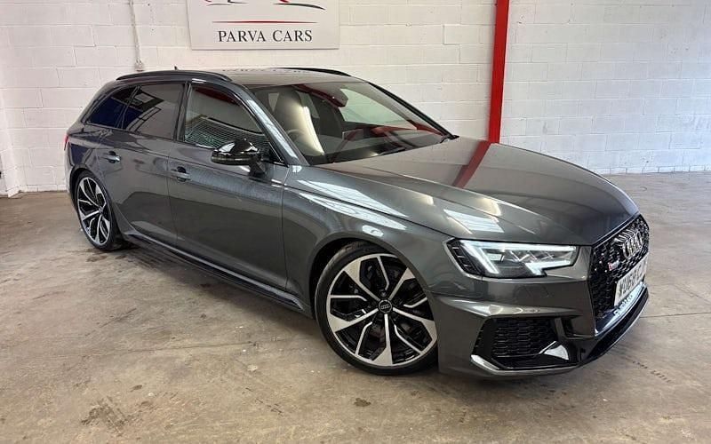 Used Audi RS4 Premium 451 HP (331 kW) 2018 Grey Estate