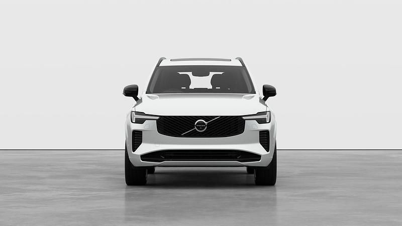 New Volvo XC90 Plus 2026 Crystal white SUV