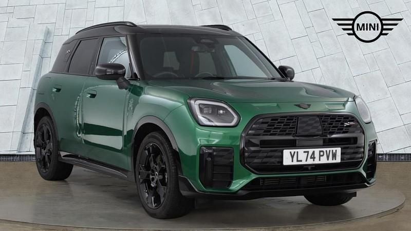 Green Used 2025 Mini Countryman SUV | £35,795 (A bit pricey) - Image 1/4