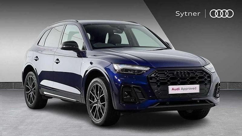 Blue Used 2024 Audi Q5 Black Edition SUV | £38,750 (Fair price) - Image 1/4