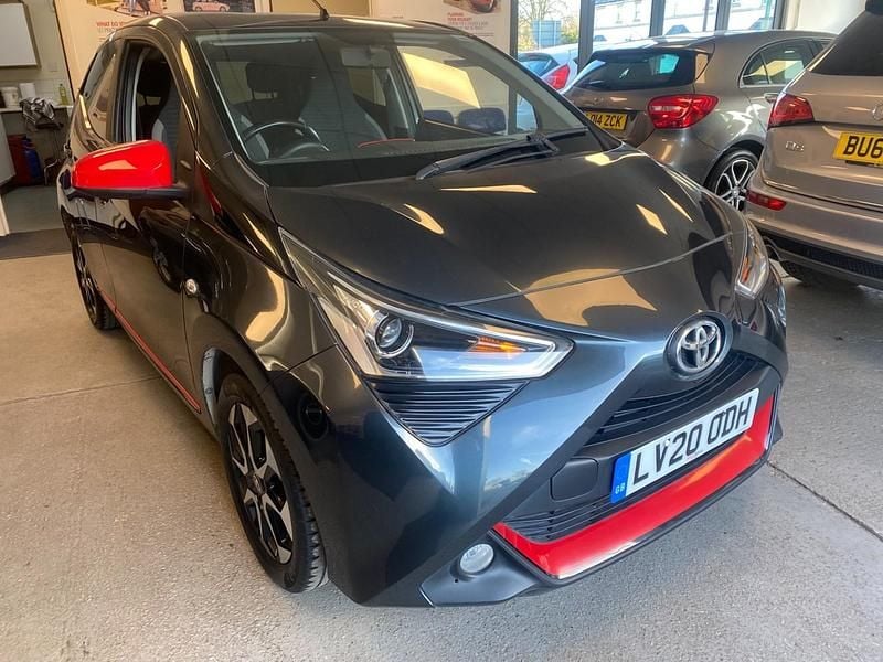 Grey Used 2019 Toyota Aygo Trend Hatchback | £8,995 (Fair price) - Image 1/4