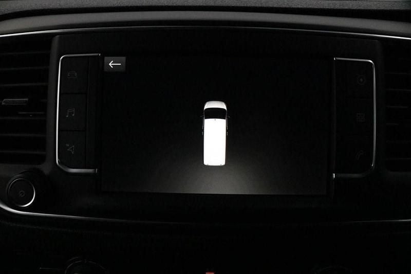 Used Vauxhall Vivaro 100 kW (136 HP) 2022 Mauve/pink MPV