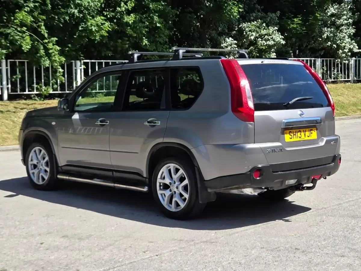 Used Nissan X-Trail Tekna 173 HP (127 kW) 2013 Grey SUV