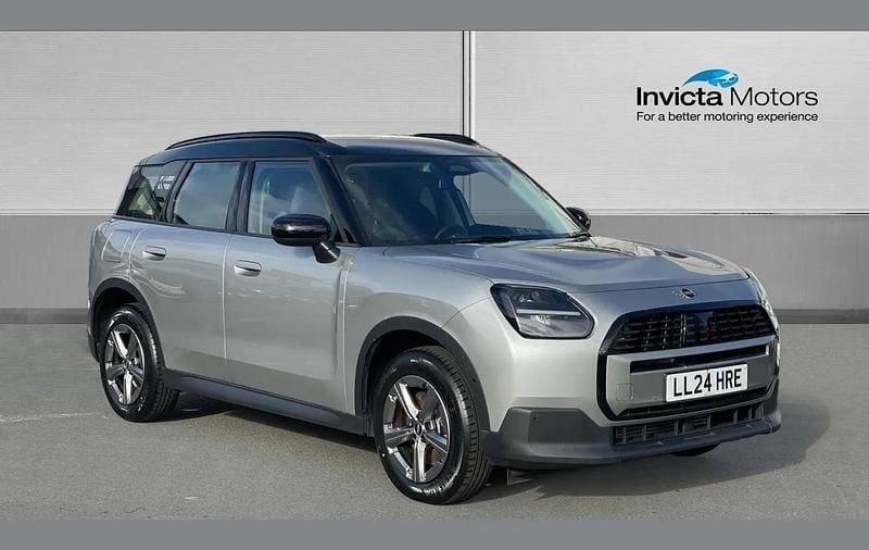 Silver Used 2024 Mini Countryman Classic SUV | £27,500 (Good price) - Image 1/4