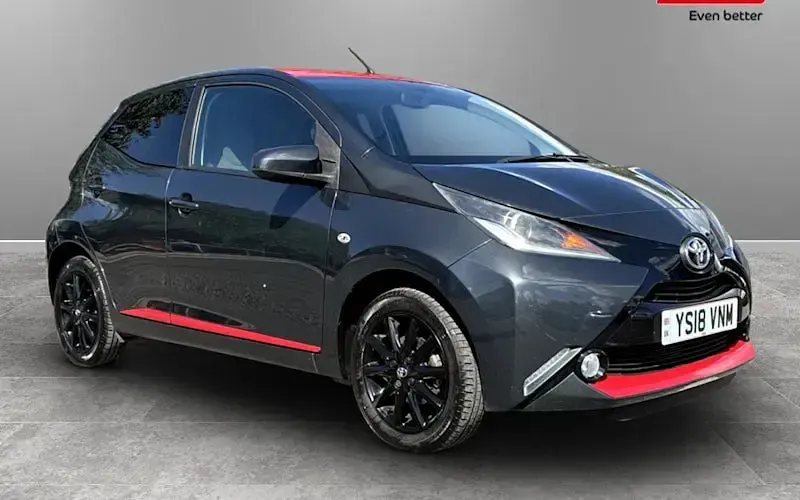 Used Toyota Aygo x-press 69 HP (50 kW) 2018 Hatchback