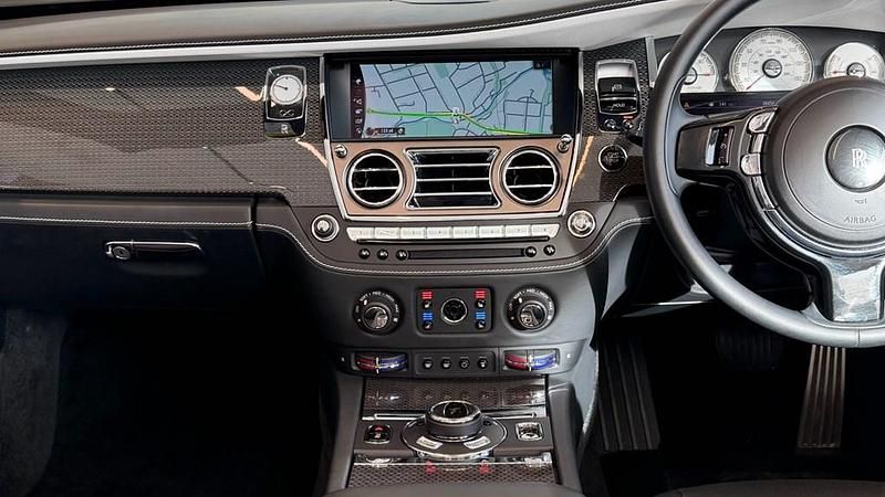 Used Rolls Royce Dawn 593 HP (436 kW) 2021 White Cabriolet