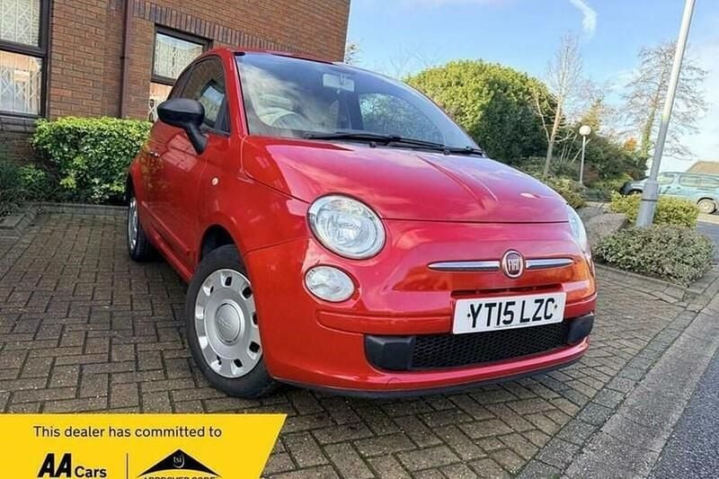 Used Fiat 500 Pop 69 HP (50 kW) 2015 Red Hatchback