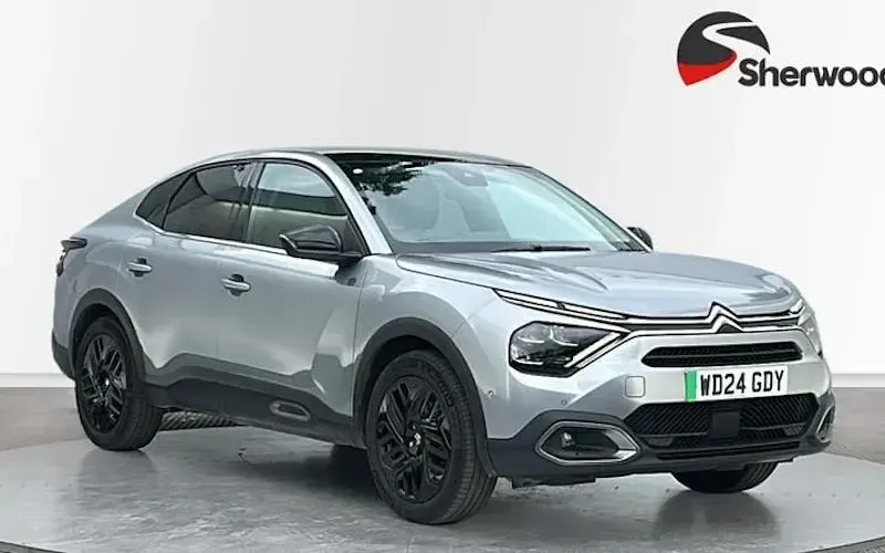 Used Citroën e-C4 100 kW (136 HP) 2024 Sedan