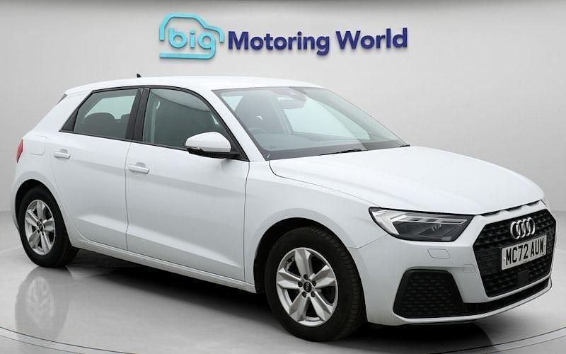 Used Audi A1 Sportback 110 HP (80 kW) 2023 White Hatchback