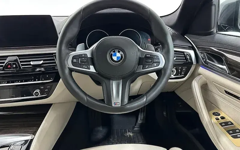 Used BMW 530 M Sport 265 HP (194 kW) 2017 Grey Estate