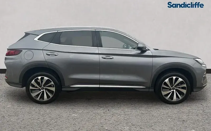 Used BYD Seal Comfort 218 HP (160 kW) 2025 Metallic  time grey Estate