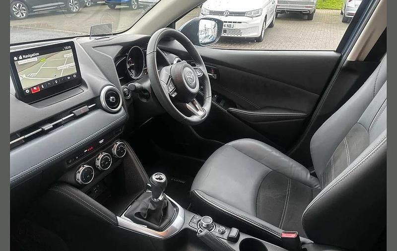 Used Mazda 2 Inclusive 88 HP (64 kW) 2023 Blue Hatchback