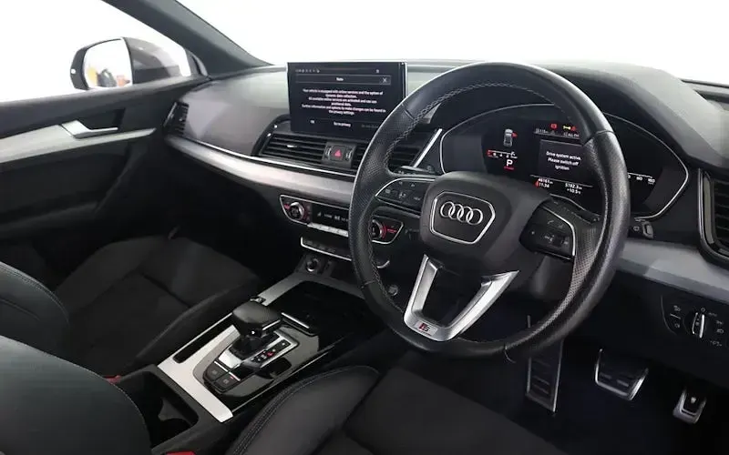 Used Audi Q5 Sportback S-Line 265 HP (194 kW) 2021 Grey SUV