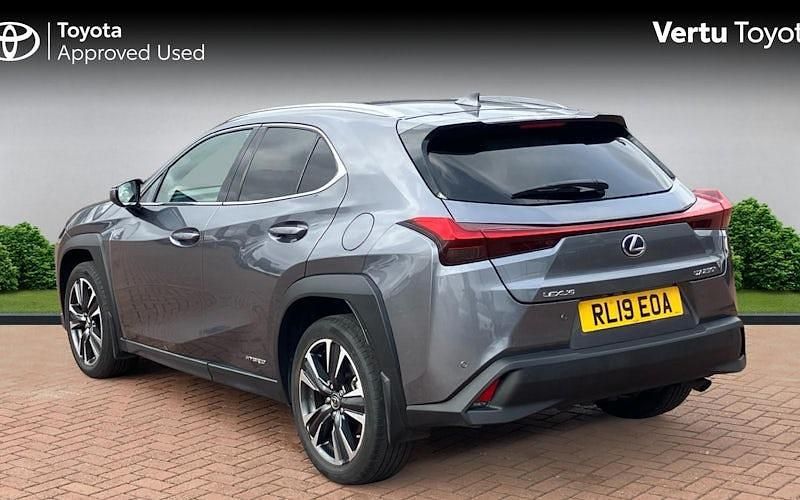 Used Lexus UX 250h 184 HP (135 kW) 2024 SUV