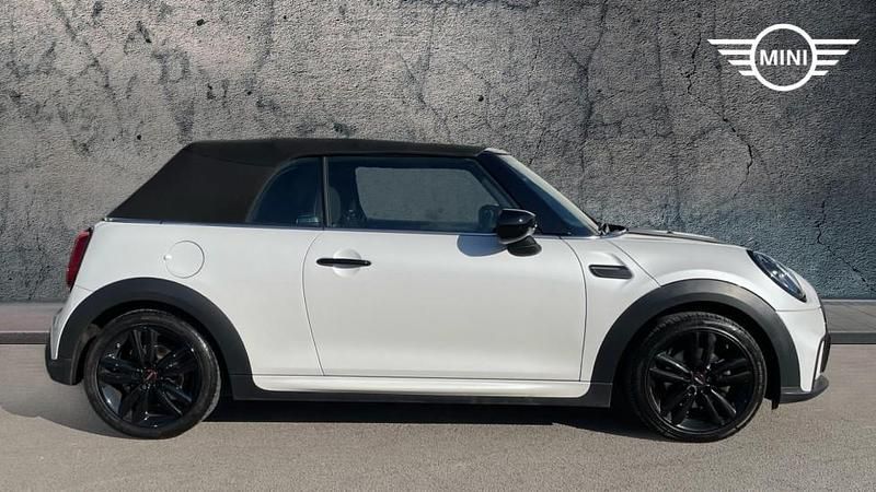 Used Mini Cooper Sport 134 HP (98 kW) 2023 White Hatchback