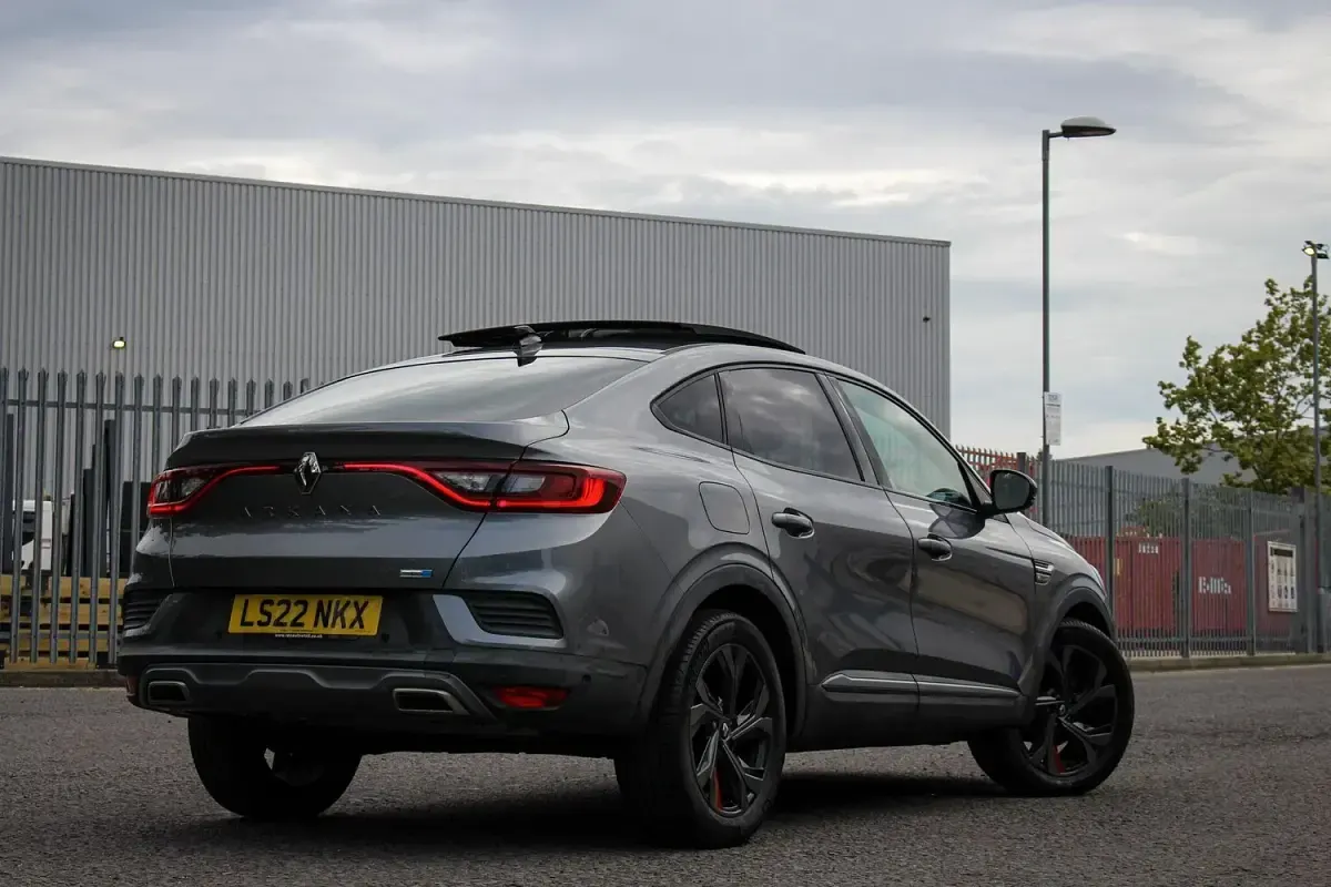 Used Renault Arkana R.S. 2022 Grey SUV