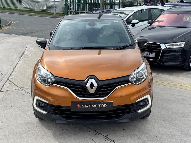 Used Renault Captur Iconic 90 HP (66 kW) 2018 Bronze SUV