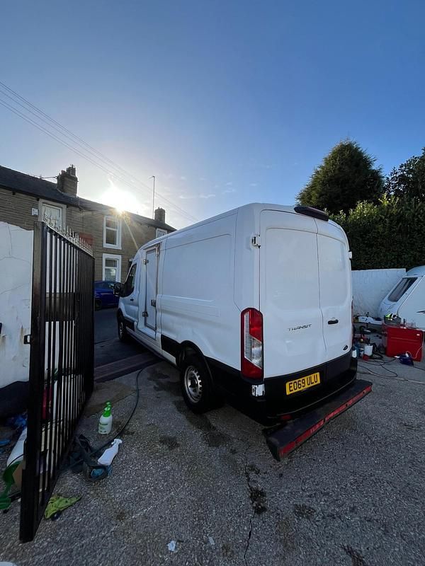 Used Ford Transit 130 HP (95 kW) 2019 White Van