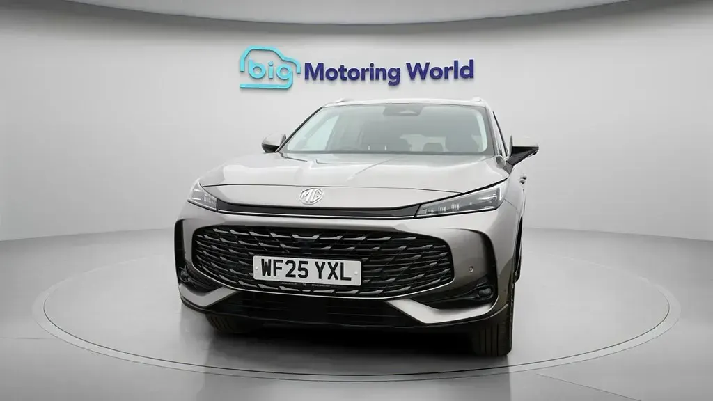 Used MG HS 2025 Silver SUV