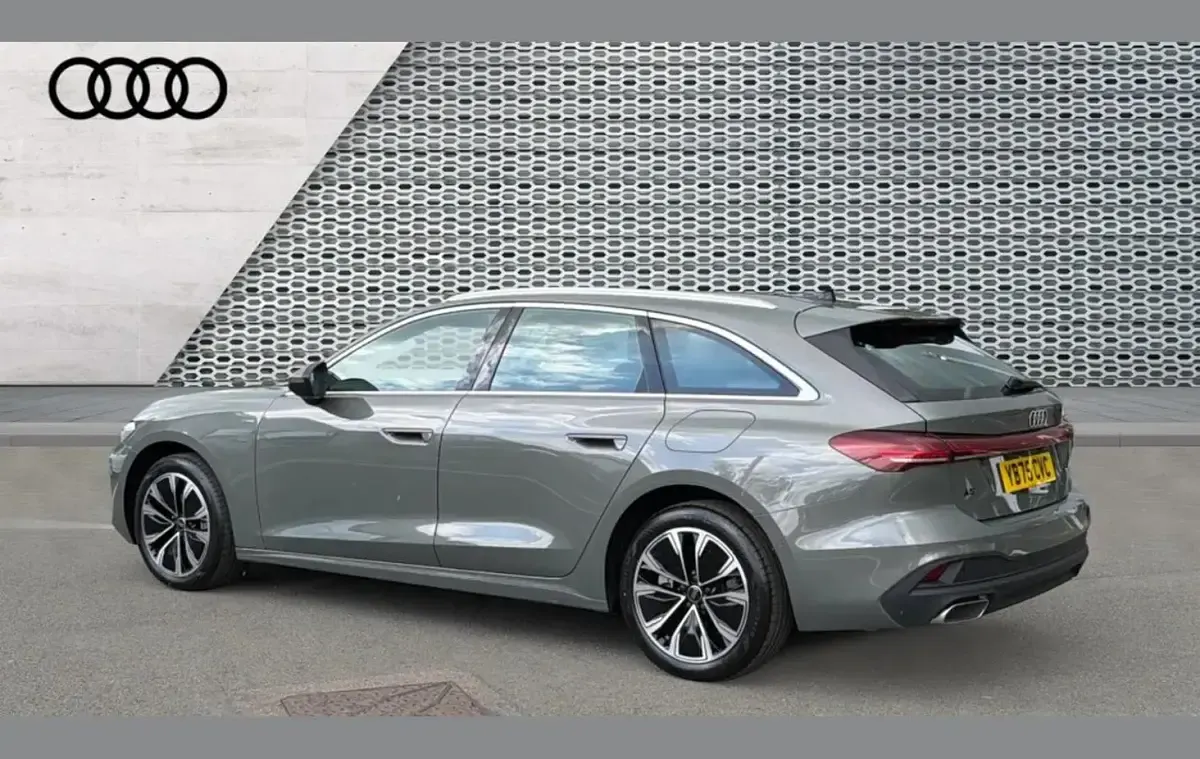 New Audi A5 Comfort 299 HP (219 kW) 2025 Grey Estate
