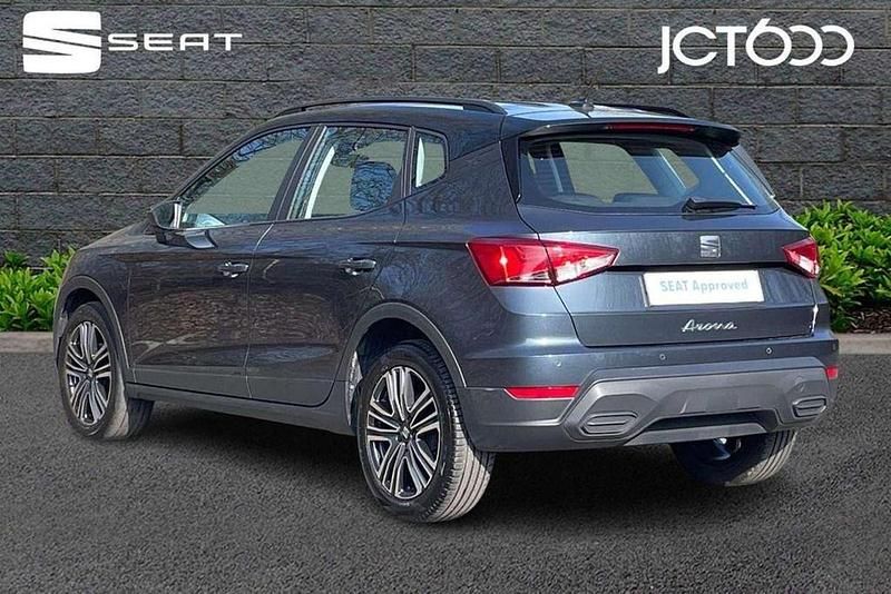 Used Seat Arona SE Technology 94 HP (69 kW) 2022 Grey SUV