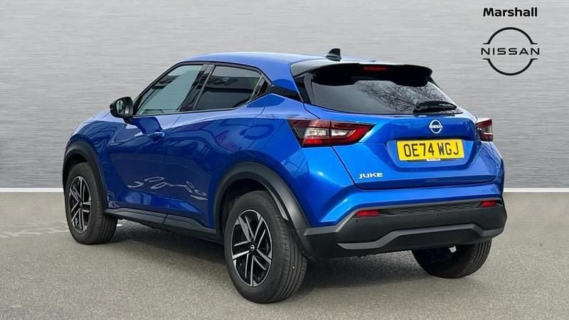Used Nissan Juke N-Connecta 114 HP (83 kW) 2024 Blue SUV