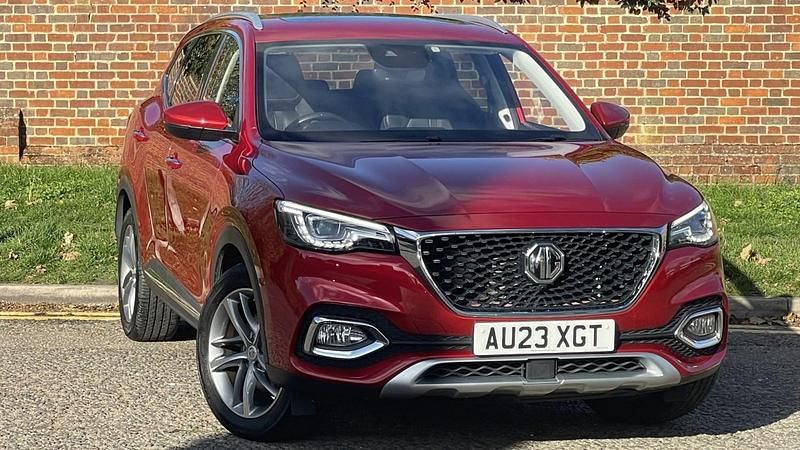 Red Used 2023 MG HS Exclusive SUV | £15,699 (Fair price) - Image 1/4