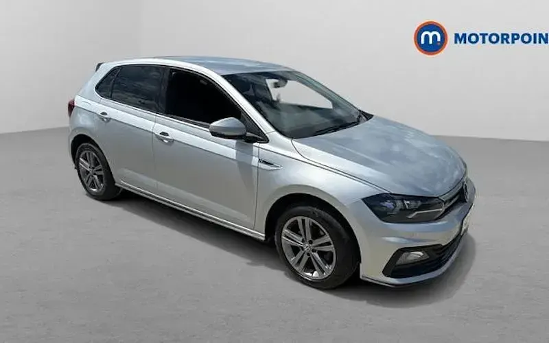 Begagnad VW Polo R-line 110 HK (80 kW) 2021 Halvkombi