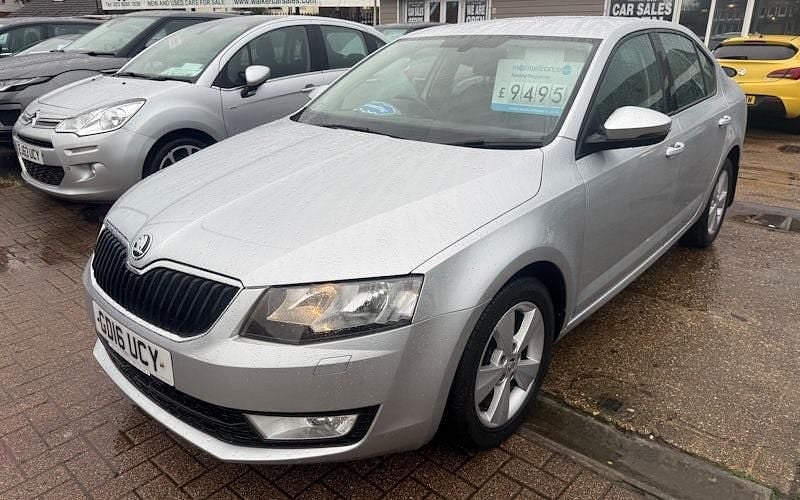 Silver Used 2016 Skoda Octavia SE L Hatchback | £9,495 (Fair price) - Image 1/4