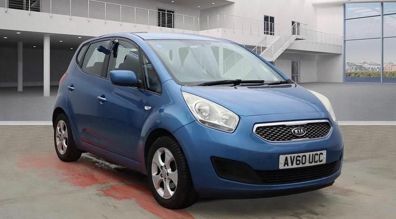 Used Kia Venga 2010 Blue Hatchback