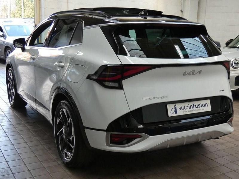 Used Kia Sportage GT-Line S 2024 White SUV