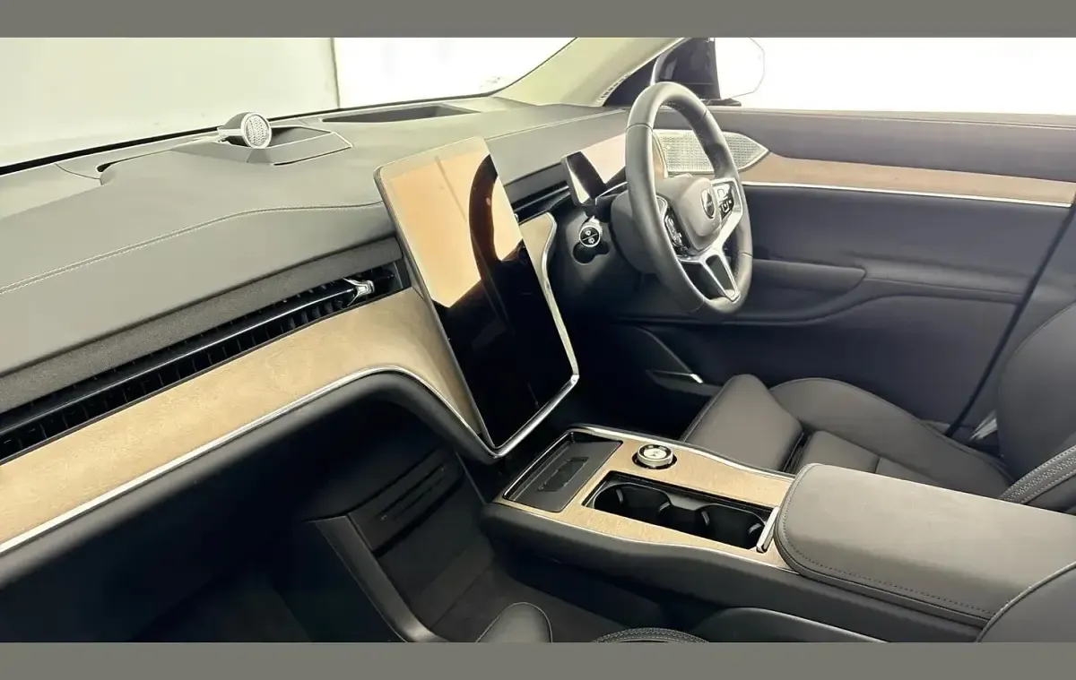 Usado Volvo EX90 Performance 374 kW (509 HP) 2025 Vermelho SUV