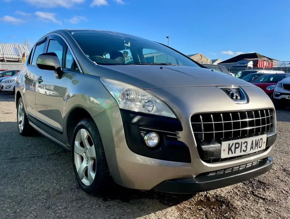 Second-hand Peugeot 3008 Active 113 CP (83 kW) 2013 Gri Break