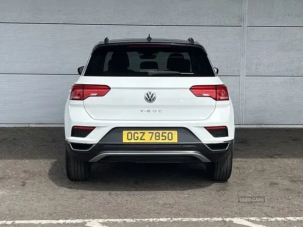 Used VW T-Roc Design 115 HP (84 kW) 2019 White SUV