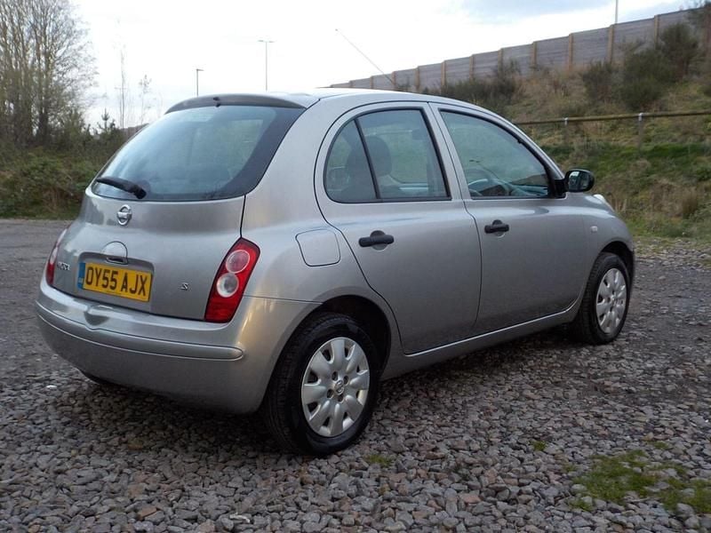 Used Nissan Micra S 79 HP (58 kW) 2005 Silver Hatchback