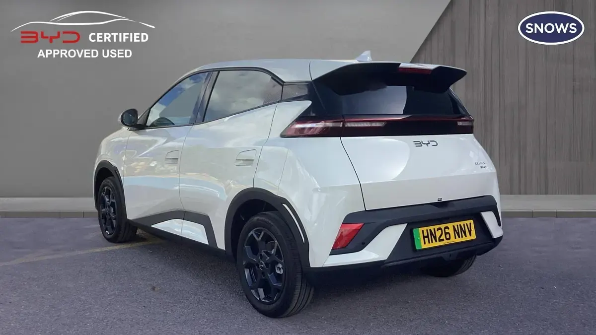 New BYD Dolphin Surf Boost 64 kW (88 HP) 2026 White Hatchback