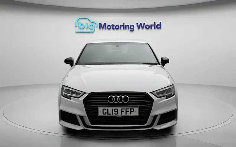 Used Audi A3 Sportback Black Edition 150 HP (110 kW) 2019 White Hatchback