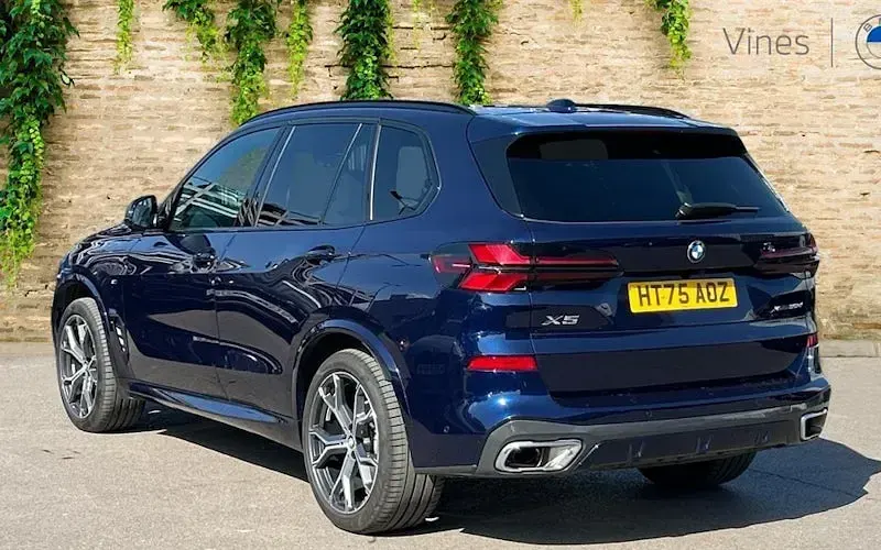 Used BMW X5 M Sport 298 HP (219 kW) 2025 Blue SUV