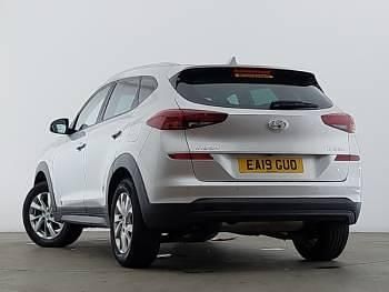 Used Hyundai Tucson SE 132 HP (97 kW) 2019 Silver SUV