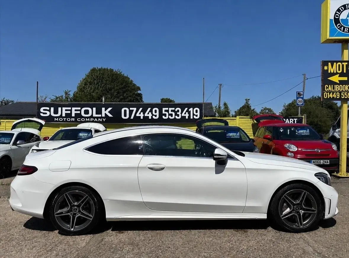 Used Mercedes C200 AMG Line Premium 184 HP (135 kW) 2020 White Coupe