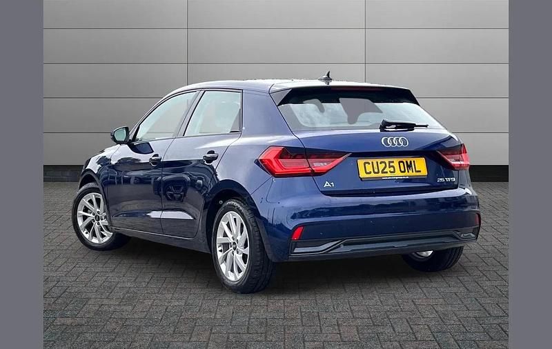 Used Audi A1 Sport 94 HP (69 kW) 2025 Blue SUV